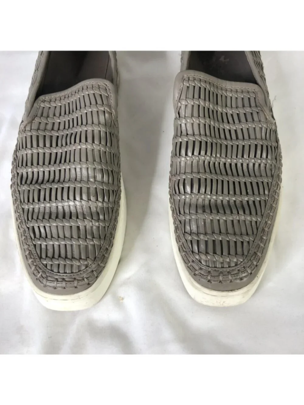 Vince Shoes Womens Size 8 Gray Woven Leather Slip On Platform Comfort Sneakers